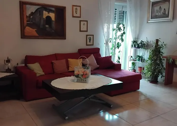 Lucilla Nocleg ze śniadaniem 4*